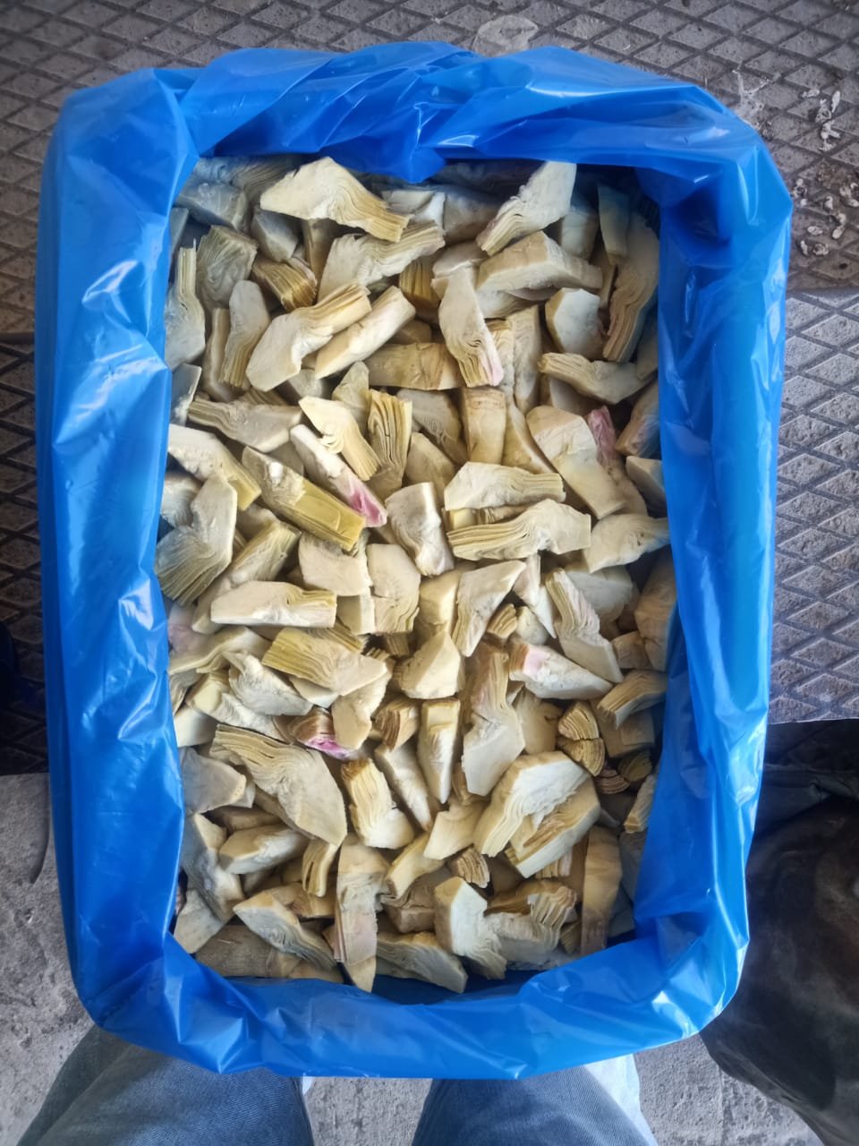 Frozen Artichoke Quarters